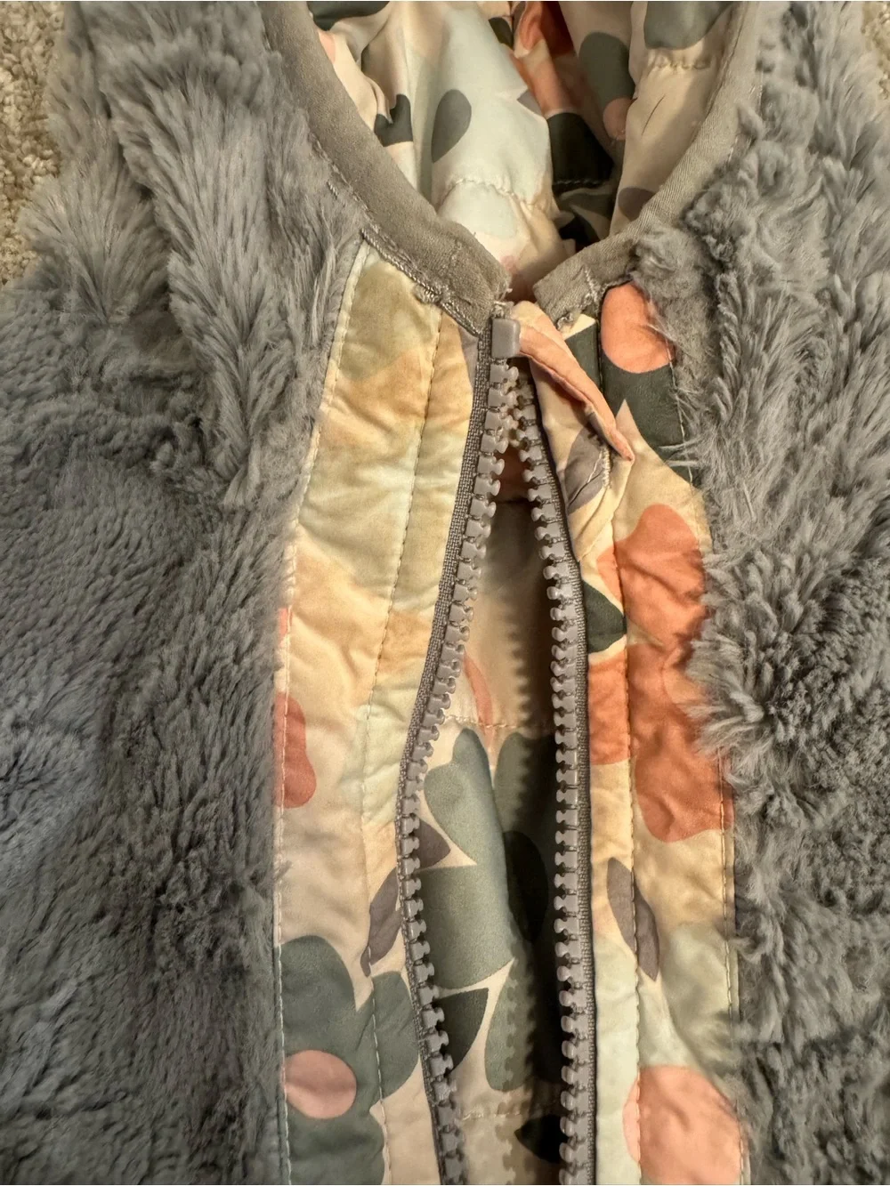 The North Face Girls Floral Hooded Puffer Jacket – Pink & Gray